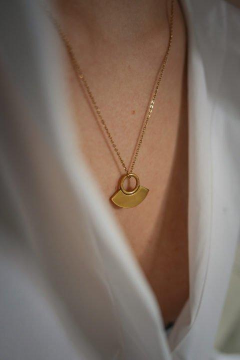 Bandhu_moonsun_necklace_gold